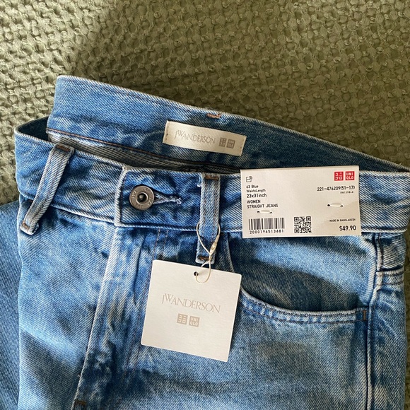 NWT Uniqlo x JW Anderson Straight Jeans - Picture 3 of 5